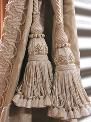 элитные отделочные ткани Declerq для пошива дизайнерских штор